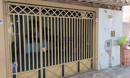Casa com 2 quartos à venda na Rua Alberto Lanzoni, 798, Parque Santa Felícia Jardim, São Carlos