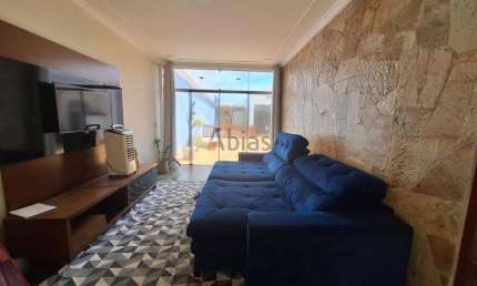 Casa com 2 quartos para alugar na Rua Francisco Monareti, 242, Jardim Nova São Carlos, São Carlos