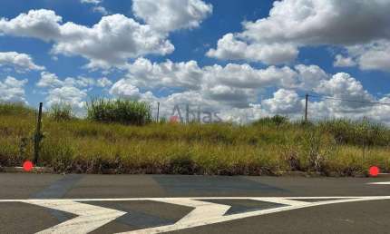 Vende Terreno em Bela Vista São-Carlense, São Carlos - SP - São Carlos