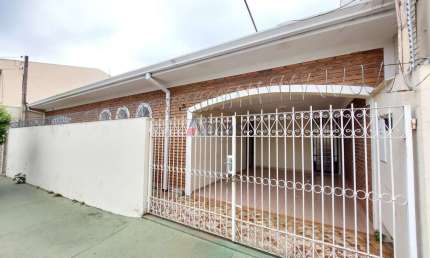 Casa com 3 quartos para alugar na Alameda dos Crisântemos, 731, Cidade Jardim, São Carlos