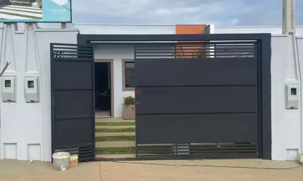 Casa com 2 quartos à venda na Rua Juliano Parolo, 534, Jardim Hikare, São Carlos