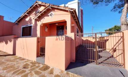 Casa com 2 quartos para alugar na Rua São Joaquim, 2709, Vila Costa do Sol, São Carlos