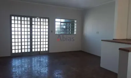 Casa com 3 quartos para alugar na Alameda das Hortências, 297, Cidade Jardim, São Carlos