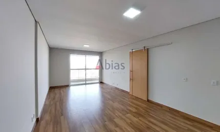 Apartamento com 3 quartos para alugar na Rua José Rodrigues Sampaio, 836, Centreville, São Carlos