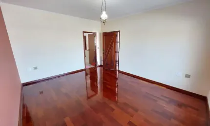 Casa com 3 quartos para alugar na Avenida Antônio Sacramento, 345, Portal do Sol, São Carlos