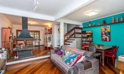 Casa com 3 quartos à venda na Rua José Kanan Aranha, 277, Jardim Isabel, Porto Alegre por R$ 795.000