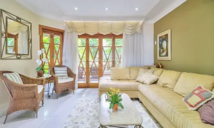 Casa em condomínio fechado com 3 quartos à venda na Rua José Sanguinetti, 205, Jardim Isabel, Porto Alegre por R$ 1.050.000