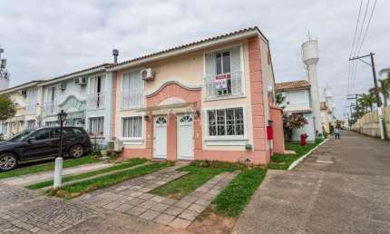 Casa em condomínio fechado com 2 quartos à venda na Avenida da Cavalhada, 5075, Cavalhada, Porto Alegre por R$ 380.000