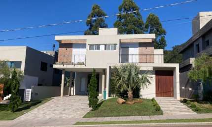 Casa em condomínio fechado com 3 quartos à venda na Estrada das Três Meninas, 2001, Vila Nova, Porto Alegre por R$ 1.990.000