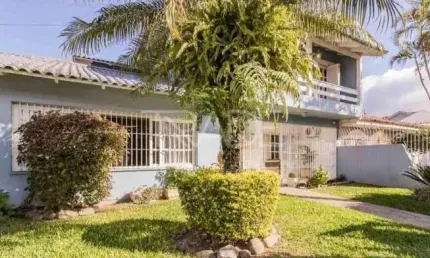 Casa com 4 quartos à venda na Rua Paulo Derly Strehl, 235, Espírito Santo, Porto Alegre por R$ 890.000