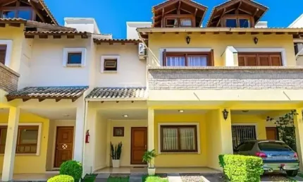 Casa em condomínio fechado com 3 quartos à venda na Avenida Eduardo Prado, 1954, Ipanema, Porto Alegre por R$ 950.000