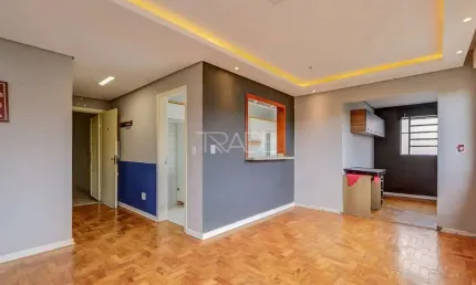 Apartamento com 2 quartos à venda na Rua Upamaroti, 400, Cristal, Porto Alegre por R$ 272.000