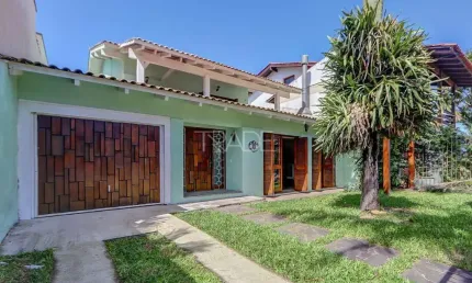 Casa com 3 quartos à venda na rua doutor benjamin camozato, 55, jardim isabel, porto alegre por r$ 1.300.000