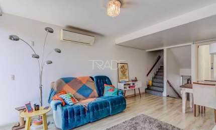Casa em condomínio fechado com 3 quartos à venda na Rua Padre João Batista Reus, 2133, Camaquã, Porto Alegre por R$ 550.000