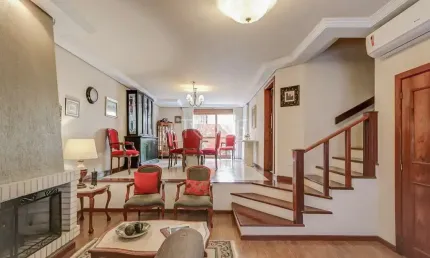 Casa em condomínio fechado com 3 quartos à venda na rua joão mendes ouriques, 594, jardim isabel, porto alegre por r$ 810.000