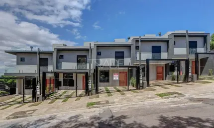 Casa com 3 quartos à venda na Rua Liberal, 869, Tristeza, Porto Alegre por R$ 638.000