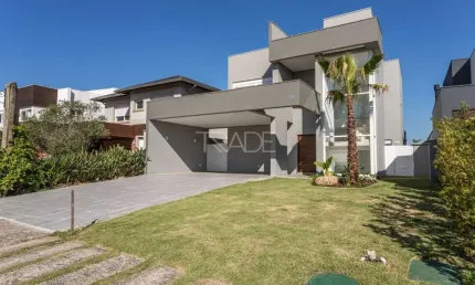 Casa em condomínio fechado com 3 quartos à venda na Avenida Juca Batista, 8000, Belém Novo, Porto Alegre por R$ 2.500.000