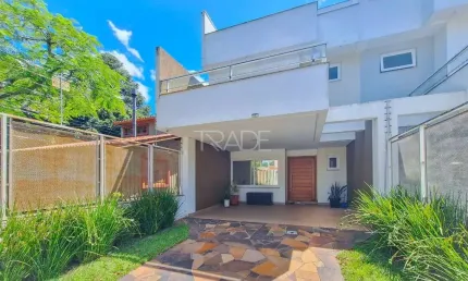 Casa com 3 quartos à venda na Rua Sargento Nicolau Dias de Farias, 487, Tristeza, Porto Alegre por R$ 1.390.000