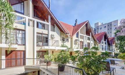 Casa em condomínio fechado com 4 quartos à venda na Rua Doutor Dias de Carvalho, 325, Tristeza, Porto Alegre por R$ 790.000
