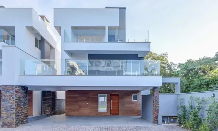 Casa em condomínio fechado com 3 quartos à venda na Avenida Coronel Marcos, 1239, Pedra Redonda, Porto Alegre por R$ 2.065.500
