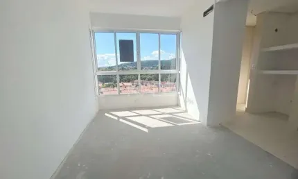 Apartamento com 2 quartos à venda na Avenida da Cavalhada, 4414, Cavalhada, Porto Alegre por R$ 235.000