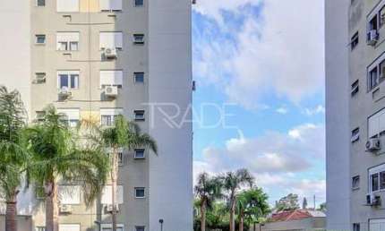Apartamento com 3 quartos à venda na Rua Doutor Barcelos, 2434, Camaquã, Porto Alegre por R$ 450.000