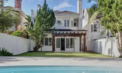 Casa em condomínio fechado com 4 quartos à venda na Avenida Juca Batista, 8000, Belém Novo, Porto Alegre por R$ 1.500.000