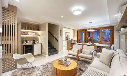 Casa em condomínio fechado com 3 quartos à venda na Travessa Pedra Redonda, 450, Jardim Isabel, Porto Alegre por R$ 1.390.000