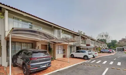 Casa em condomínio fechado com 3 quartos à venda na Rua Doutor Barcelos, 741, Tristeza, Porto Alegre por R$ 1.099.000