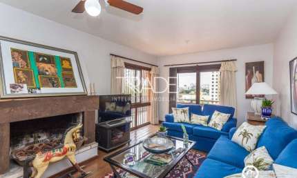 Apartamento com 3 quartos à venda na Rua Doutor Castro de Menezes, 290, Vila Assunção, Porto Alegre por R$ 1.200.000
