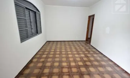 Casa à venda com 183 m², 3 quartos 2 vagas em Jardim Cura D'Ars, Campinas