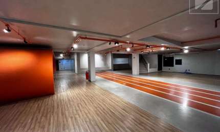 Salão para aluguel com 1.100 m², 11 quartos 13 vagas em Centro, Campinas
