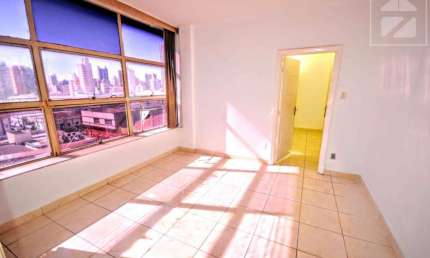 Sala comercial para alugar na Rua Visconde do Rio Branco, Centro, Campinas