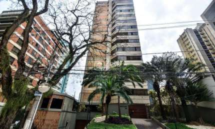 Apartamento à venda com 190 m², 4 quartos 2 vagas em Cambuí, Campinas