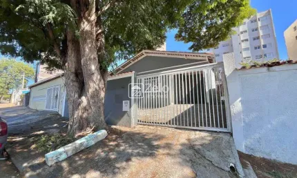 Casa para aluguel com 137 m², 3 quartos 2 vagas em Jardim Flamboyant, Campinas