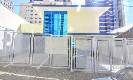 Prédio para aluguel com 574,85 m², 8 vagas em Cambuí, Campinas