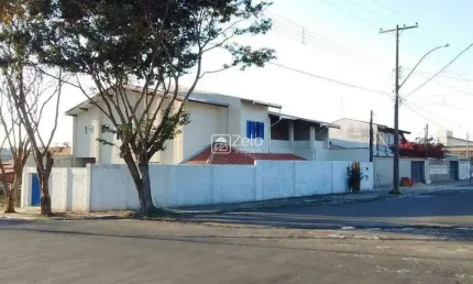 Casa para aluguel com 325 m², 5 quartos 4 vagas em Jardim Amoreiras, Campinas