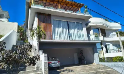 Casa para aluguel com 390 m², 3 quartos 5 vagas em Pinheiro, Valinhos