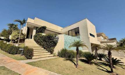 Casa em Condomínio para aluguel com 370 m², 4 quartos 6 vagas em Loteamento Parque das Sapucaias, Campinas