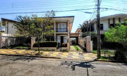Casa para aluguel com 432,25 m², 4 quartos 3 vagas em Nova Campinas, Campinas