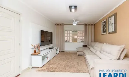 Casa com 3 quartos à venda na Cidade Ademar, São Paulo 