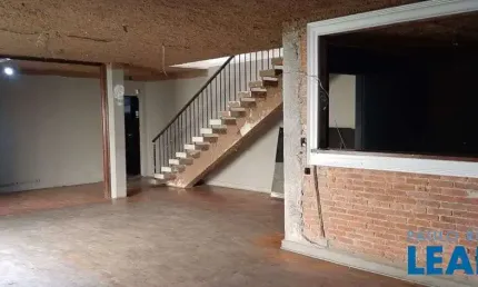Casa com 4 quartos para alugar no Brooklin, São Paulo 