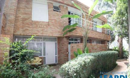 Casa em condomínio fechado com 4 quartos para alugar no Alto da Boa Vista, São Paulo 