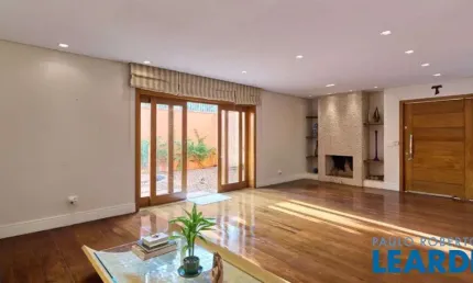 Casa em condomínio fechado com 4 quartos à venda na Cidade Ademar, São Paulo 