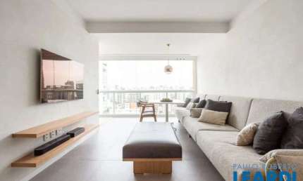 Apartamento com 2 quartos para alugar no Itaim Bibi, São Paulo 