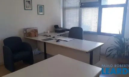 Sala comercial à venda na Vila Olímpia, São Paulo 