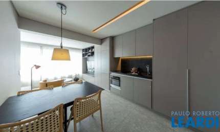 Apartamento com 2 quartos para alugar na Vila Olímpia, São Paulo 