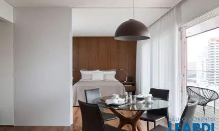 Apartamento com 1 quarto para alugar na Vila Olímpia, São Paulo 