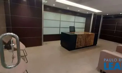Sala comercial para alugar na Vila Olímpia, São Paulo 