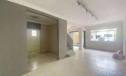Casa com 3 quartos para alugar na Vila Madalena, São Paulo 